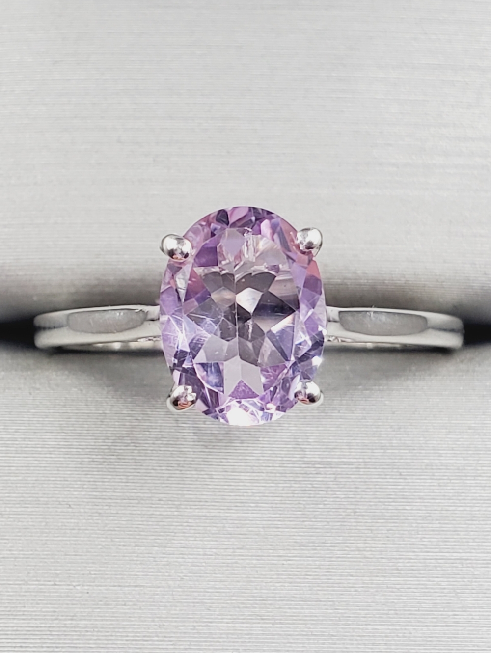 1.75 Carat Oval Rose De France Amethyst Ring 925 Sterling Silver Solitaire Ring